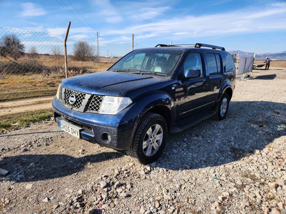 За Части Nissan Pathfinder 2.5 dci 2009 г