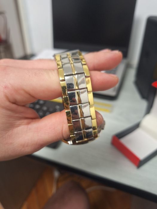 Ceas Geneva cu cutie