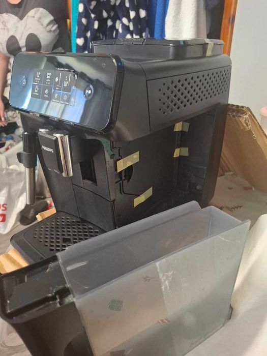 Filtrul de cafea automat Philips Series 1200 EP1220/00