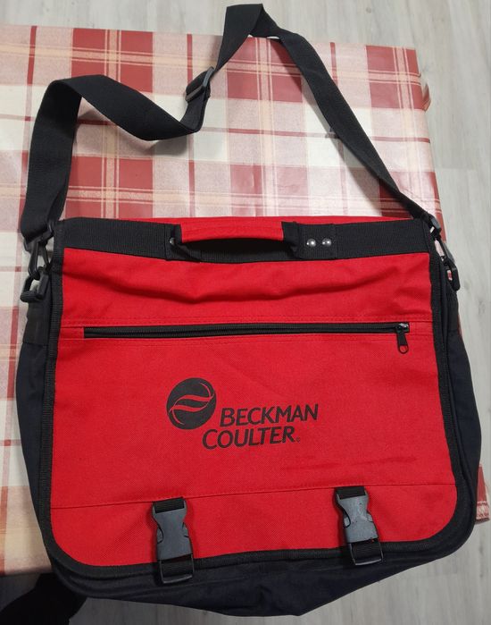 Geanta de umăr  nou