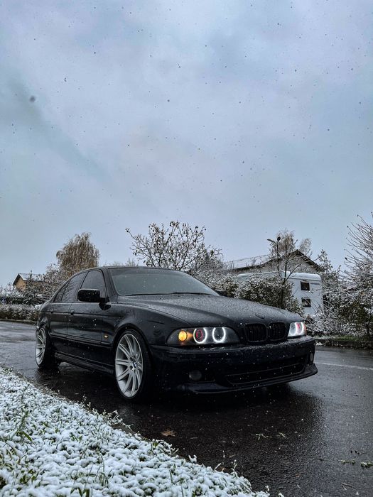 BMW Seria 5  (e39)