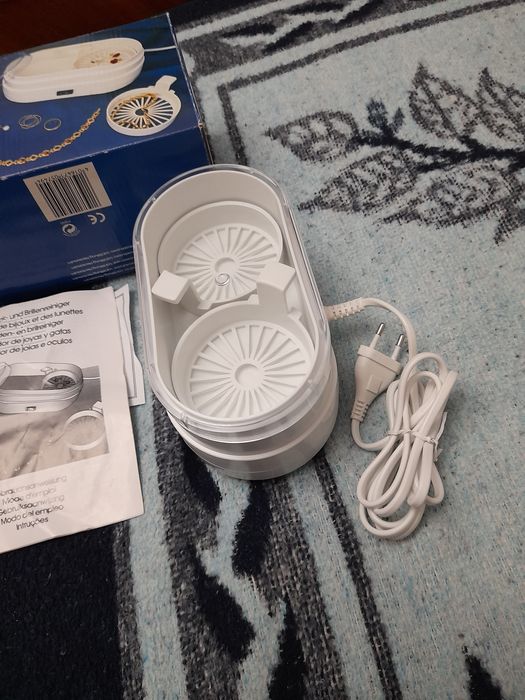 Aparat electric ptr curatat bijuterii