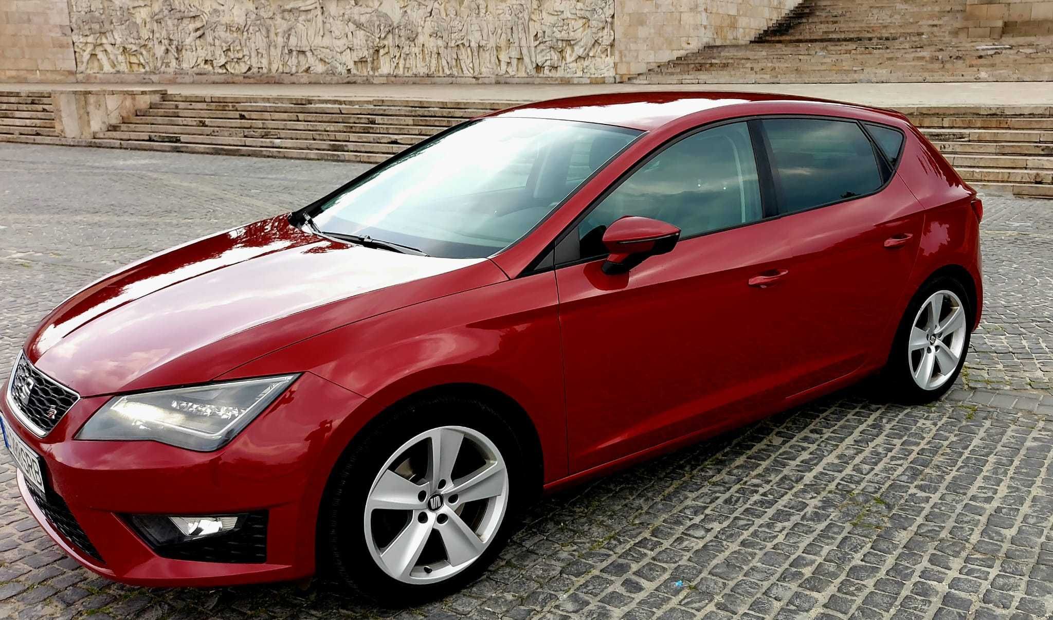 Seat Leon FR 2014  Faruri MATRIX  Interior Sport semi piele