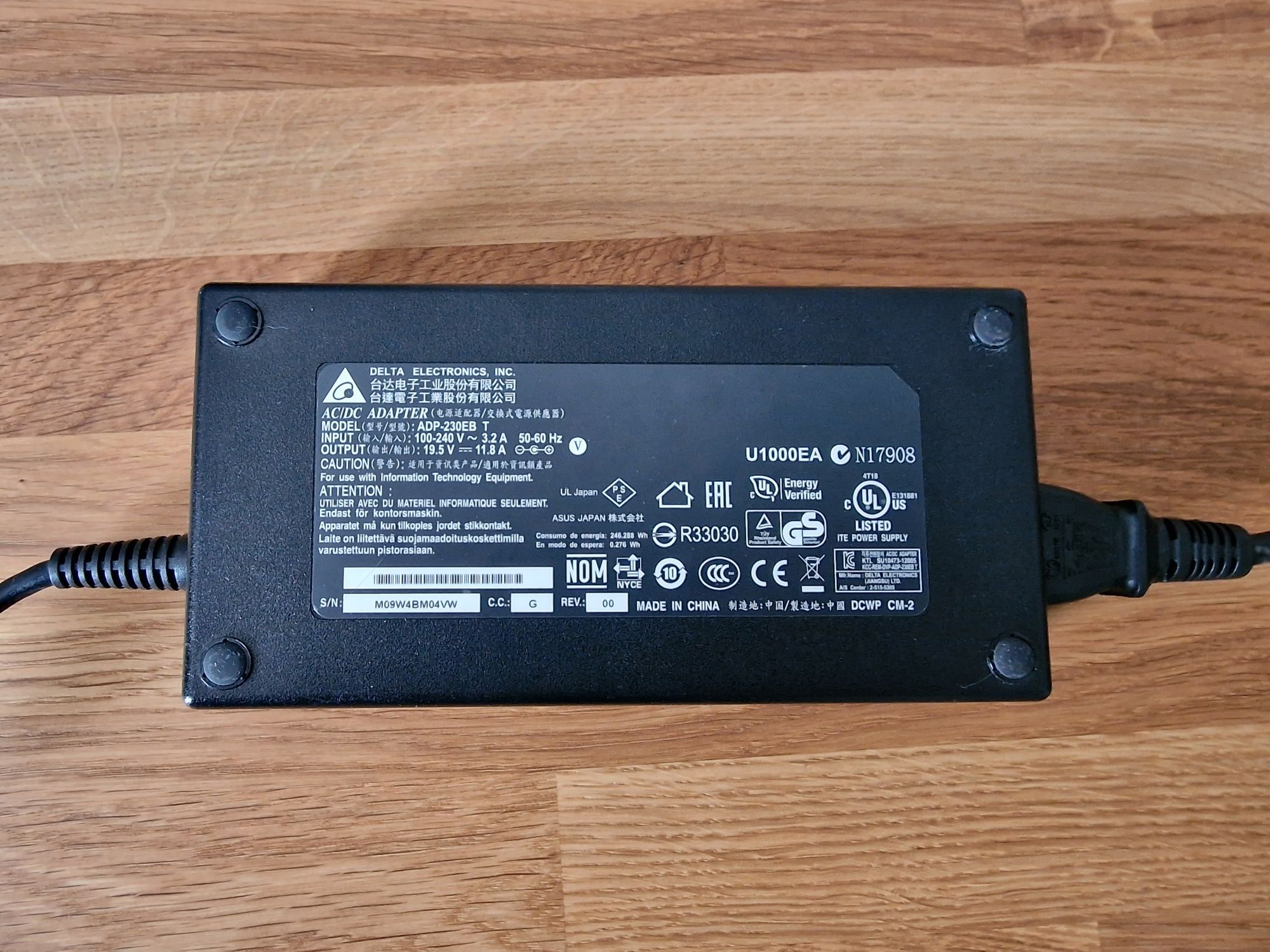 Laptop Gaming ASUS ROG G751JT – i7, GTX 970M, SSD 1TB