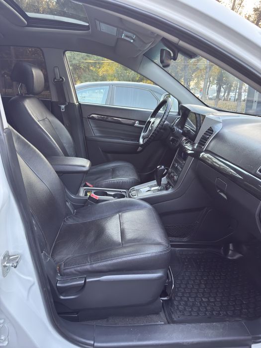 Captiva / Kaptiva LTZ, 2014/15 yil. Po’lniy 4 qilingan.