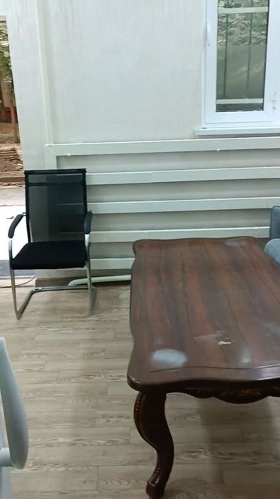 Чиланзар8 ул Катартал в доль дороги 18м²1этаж свой сан узел Юр адреса