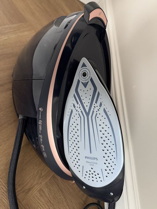 Statie de calcat Philips Perfectcare 9000