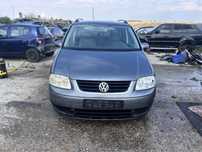 Vw Touran 1.6 FSI На части