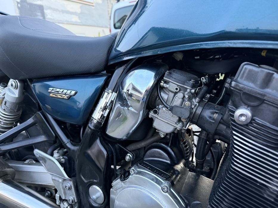 Suzuki GSX 1200 an 2000