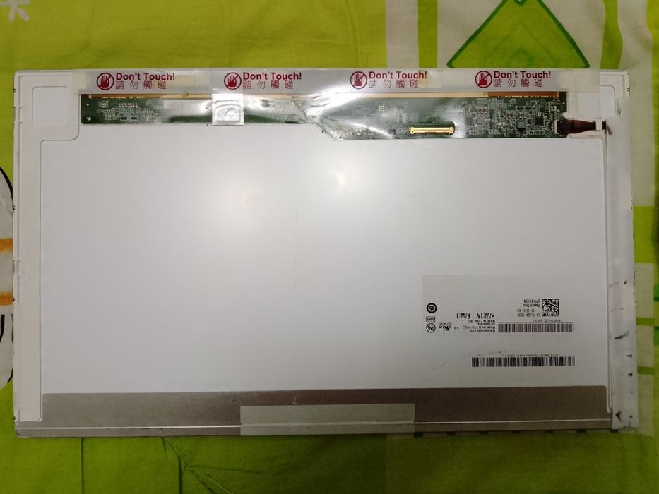 Матрица для ноутбука 15.6 в отличном состоянии