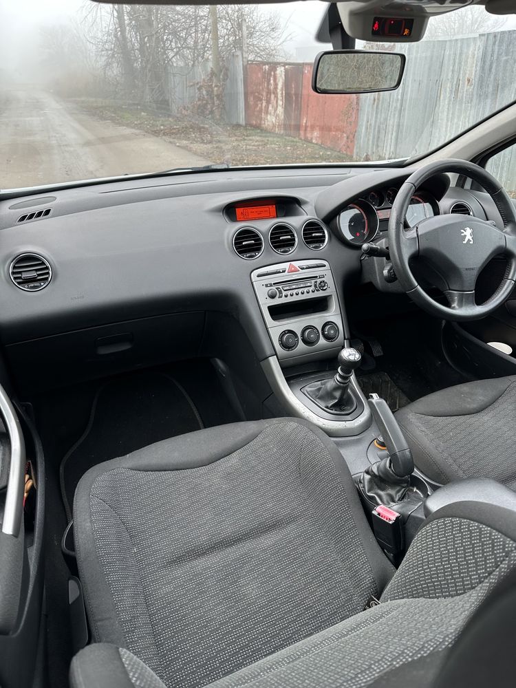 Peugeot 308 SW 1.6 110 на части