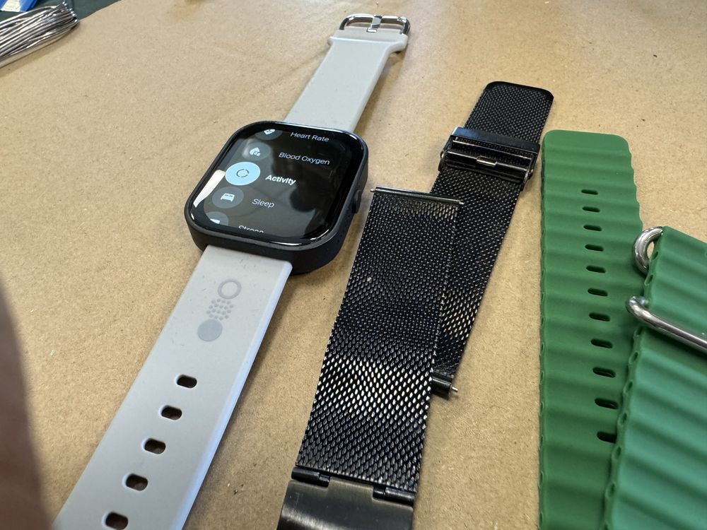 Смарт часовник CMF by Nothing Watch Pro