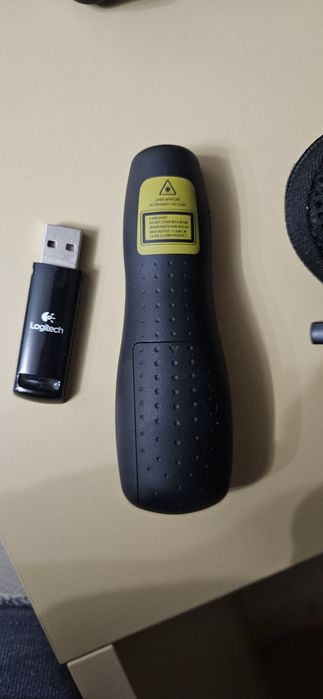 Vand pointer logitech presenter r400
