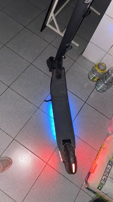 Электросамокат ninebot