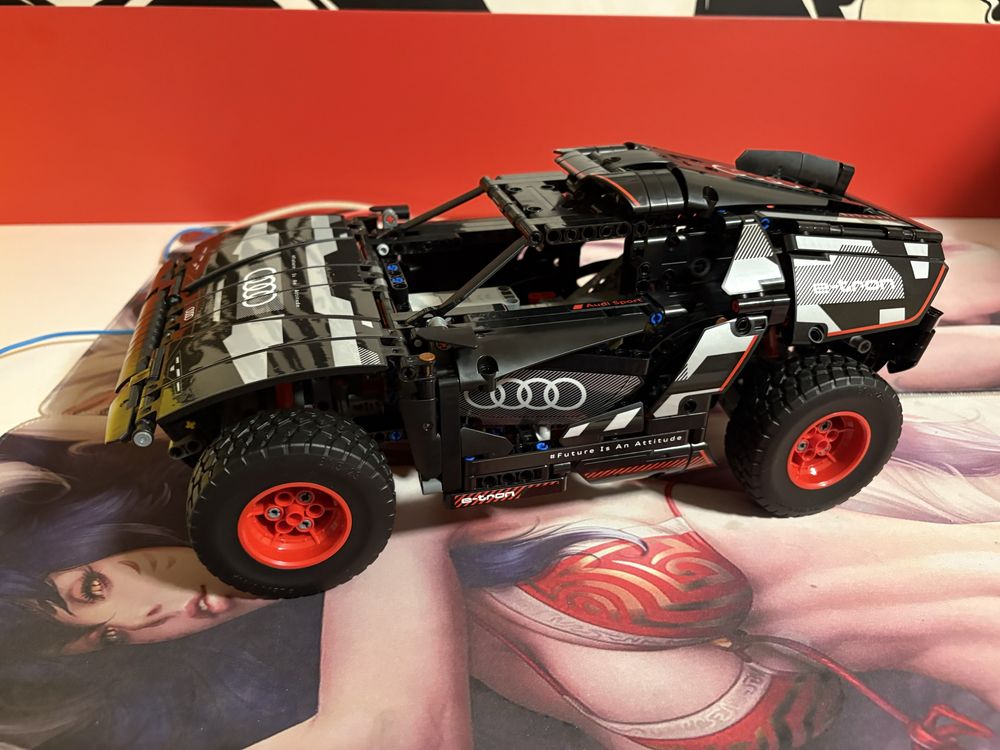 Продавам Lego technic 42160 Audi e-tron