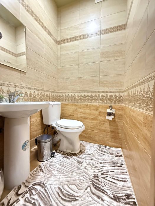 Продаеться Квартира срочно яккасарай район ЖК Парисен