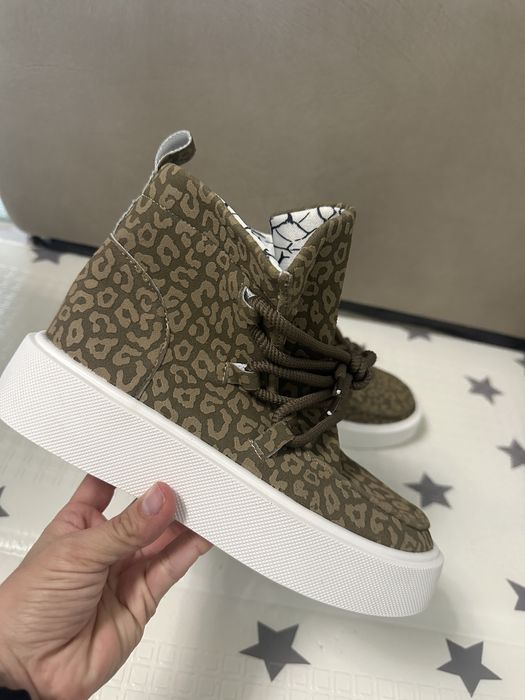 Дамски есенни боти