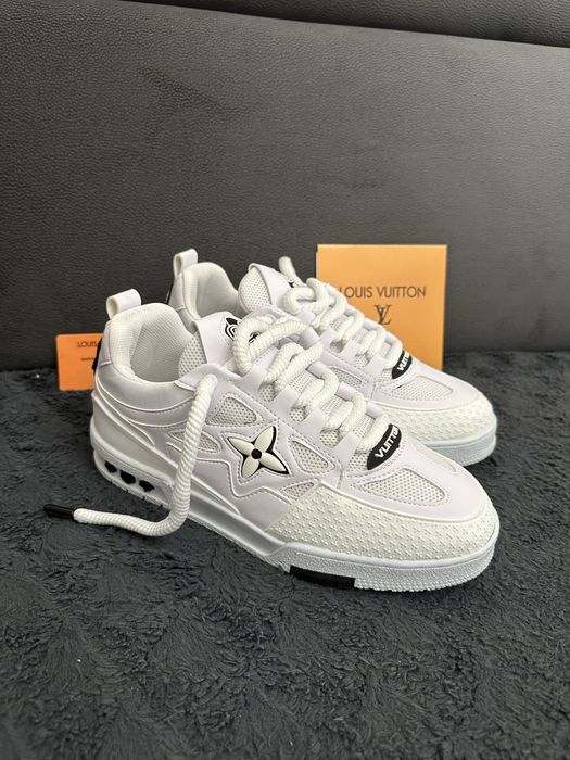 Adidasi Louis Vuitton (LV) - Calitate PREMIUM - marimi de la 36 la 44