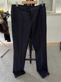 Pantaloni costum