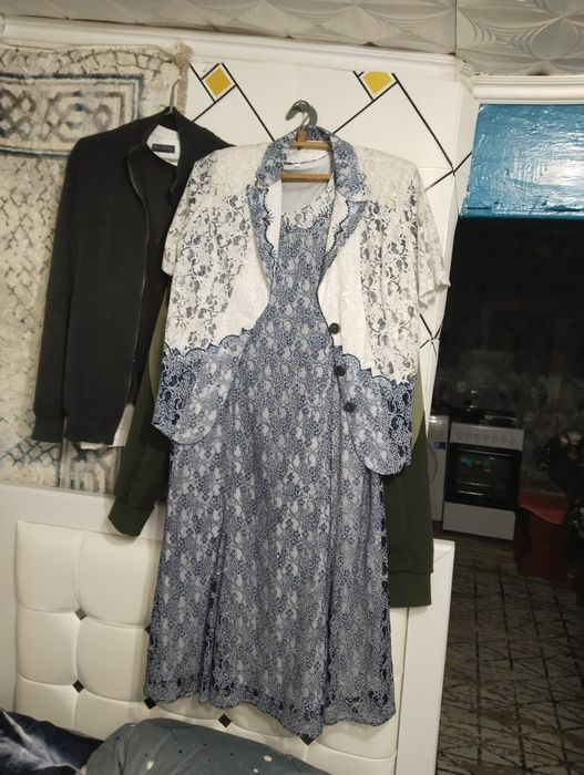 Отдадим женское платье новое 46размер