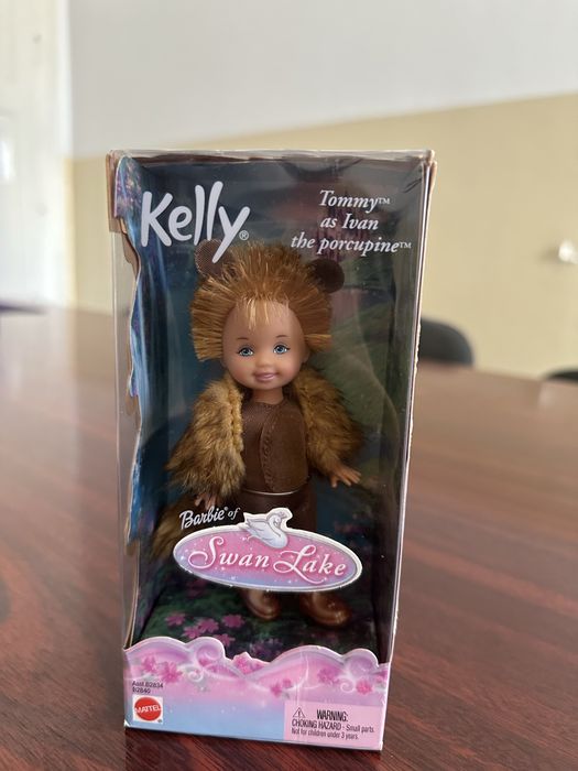 Barbie Swanlake Odette Kelly Tommy lacul lebedelor