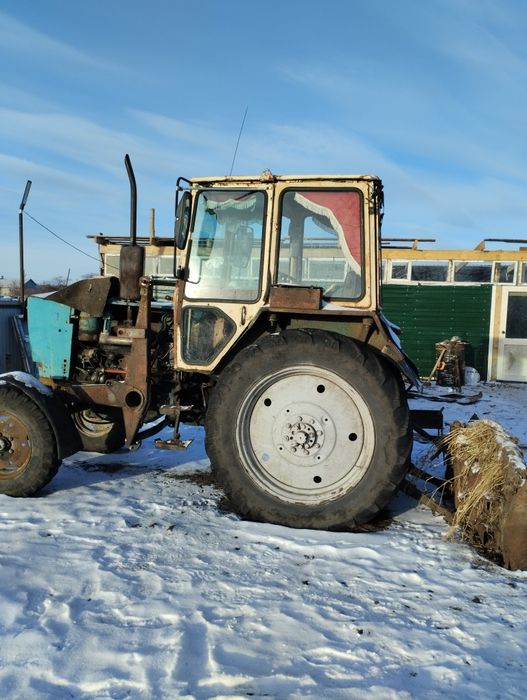 Продам трактор ЮМЗ в рабочем состоянии.
