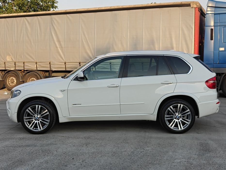 Vând  BMW X5 - 2009 - 183.000 km reali