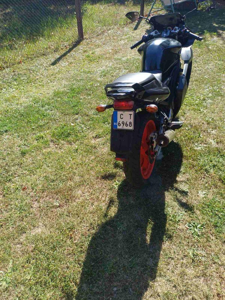 Продавам пистов мотор  yamaha tzr50