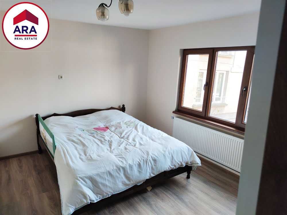Дава се под наем Къща в Плевен, Идеален център - 75 кв.м за 453.9 € - Снимка #2
