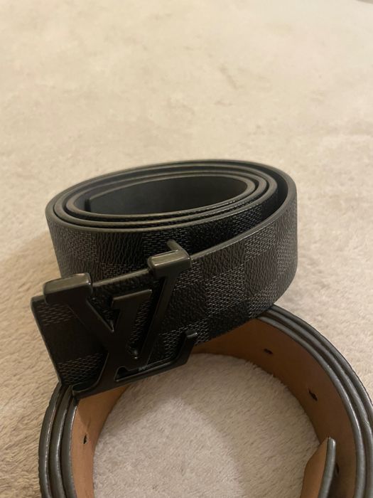 Колани на Louis Vuitton