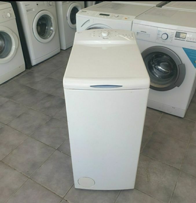 LICHIDARE DE STOC.  Masina de spălat Whirlpool, cu incarcare verticală