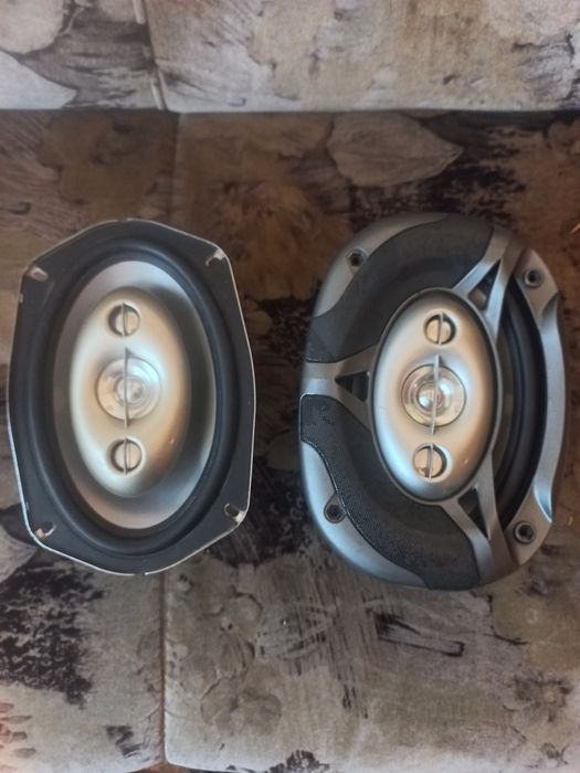 Авто тонколони Thunder