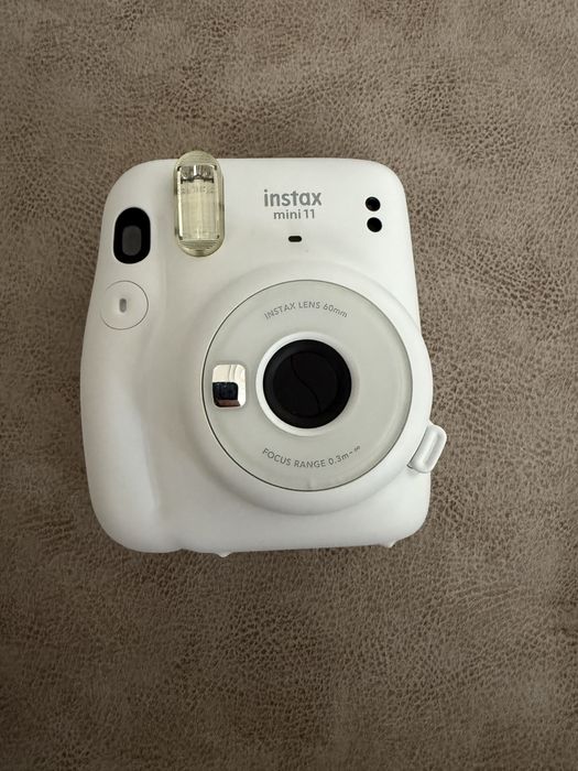 Instax mini 11 белый