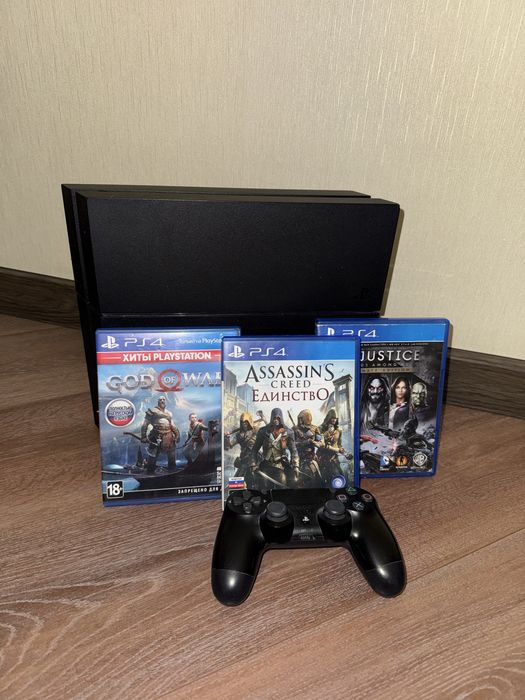 PlayStation 4 — отличное состояние!