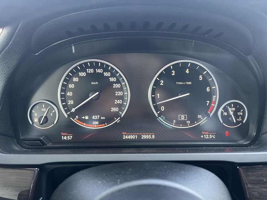 Vand/Schimb 750 impecabil !