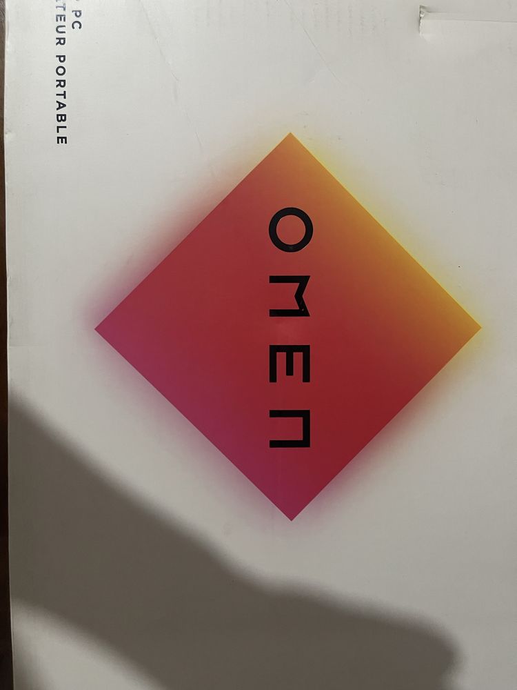 Notebook sotiladi. Hp Omen 15