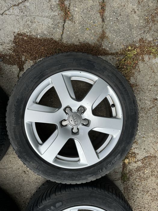 Jante Originale Audi R17 5x112 7,5 j 37 Et 225 50 r17 Iarna MS