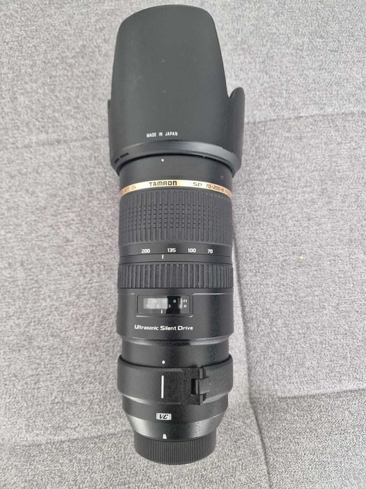 Nikon D3500 + 35mm f1.8 + accesorii