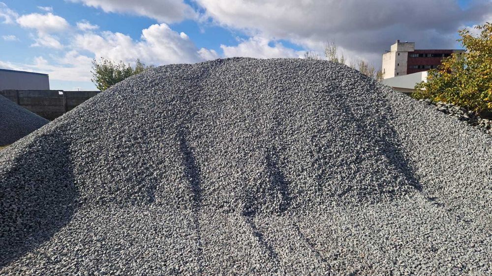 Vanzare + transport agregate balastiera si cariera