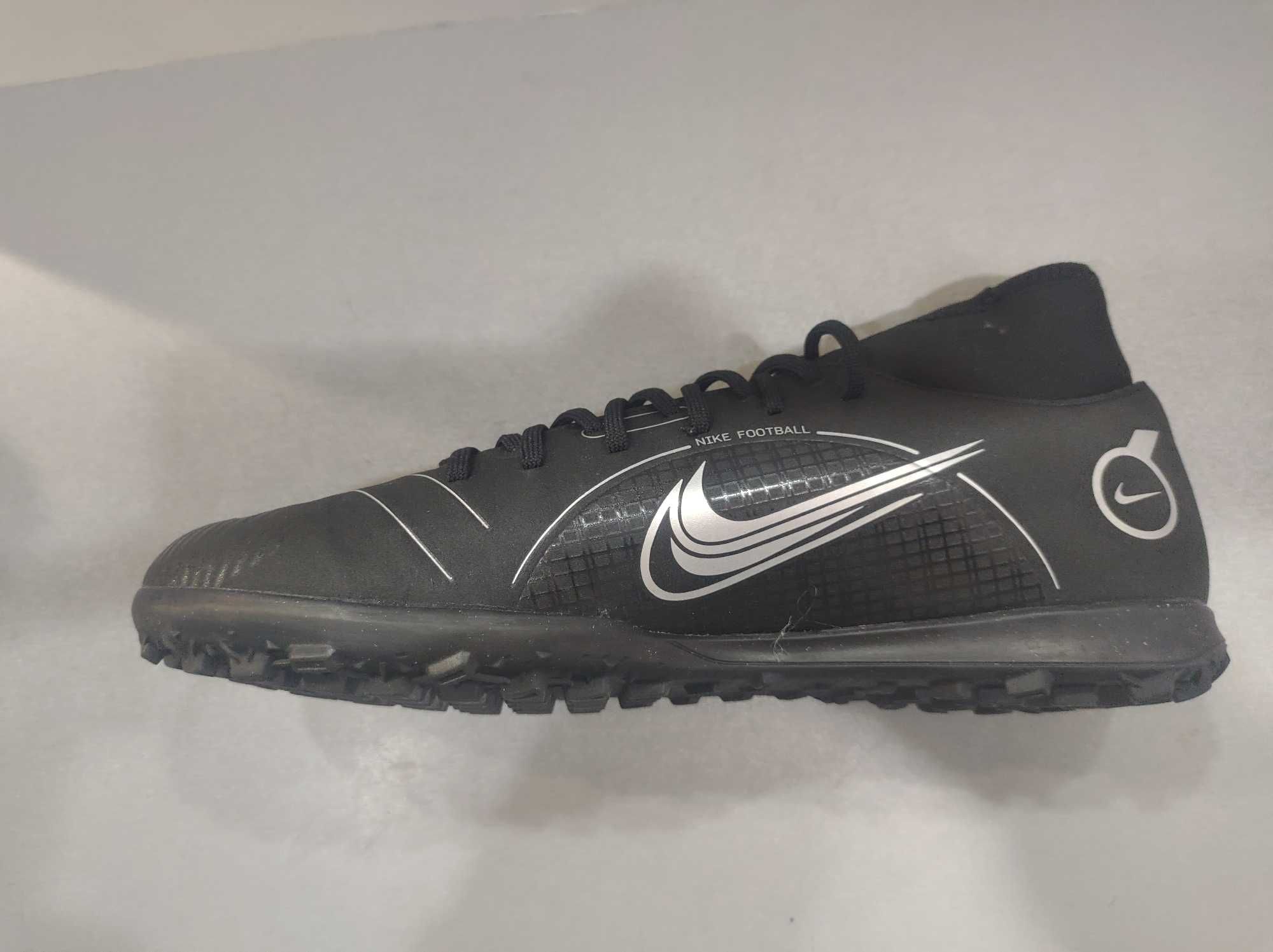 Nike N44,5 и N45,5.Футболни стоножки.Нови.Оригинал.