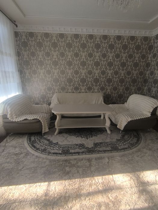 диван продаются-3