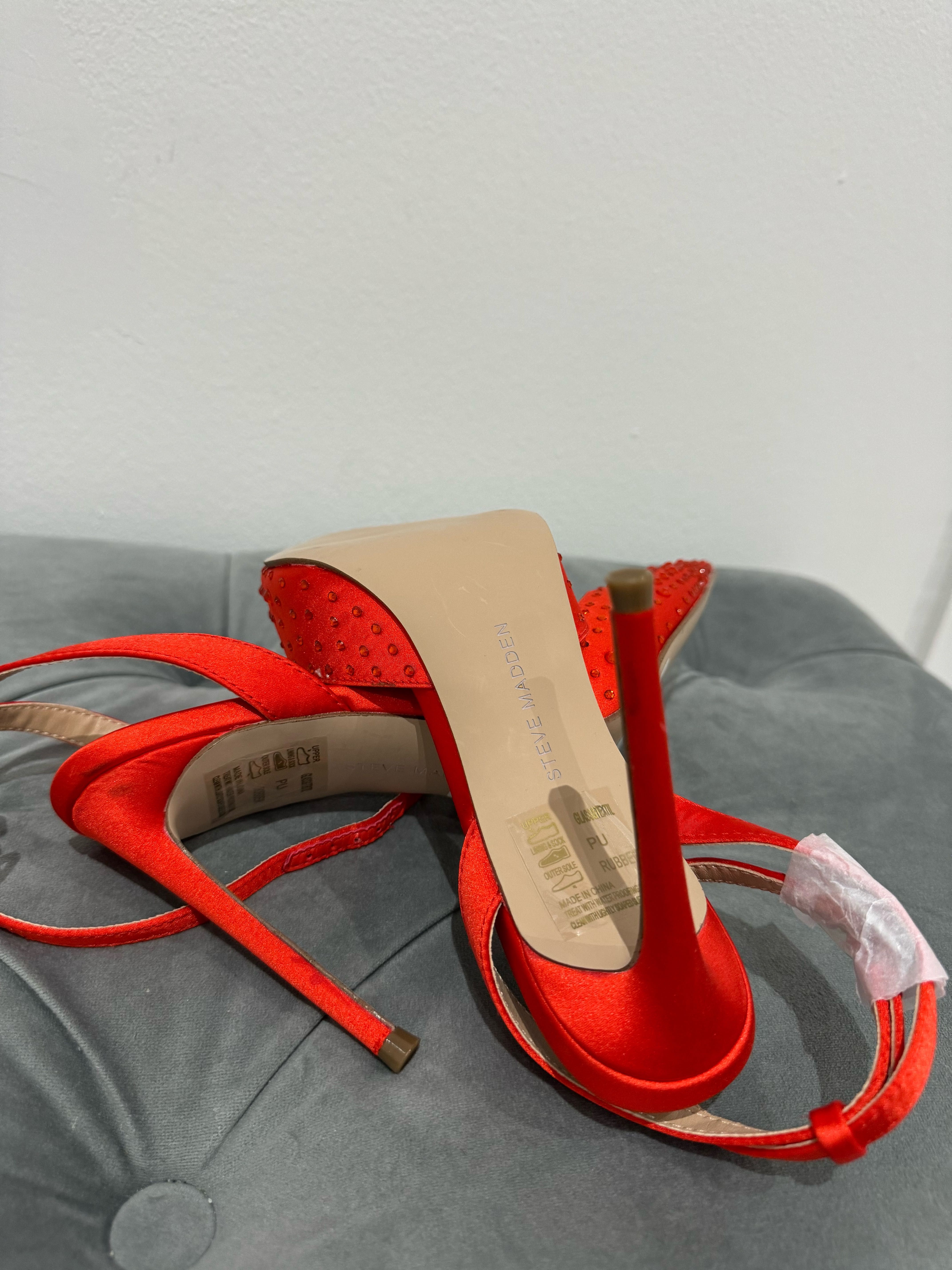 Страхотни обувки Steve Madden, нови