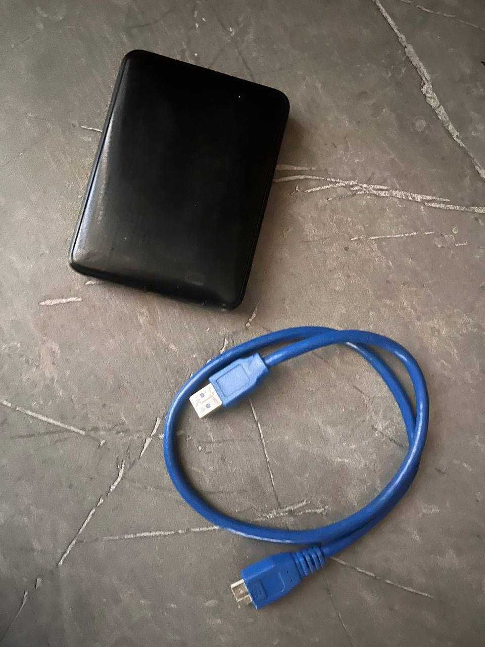 Портативный внешний жесткий диск WD My Passport 1 ТБ USB 3.0 черный