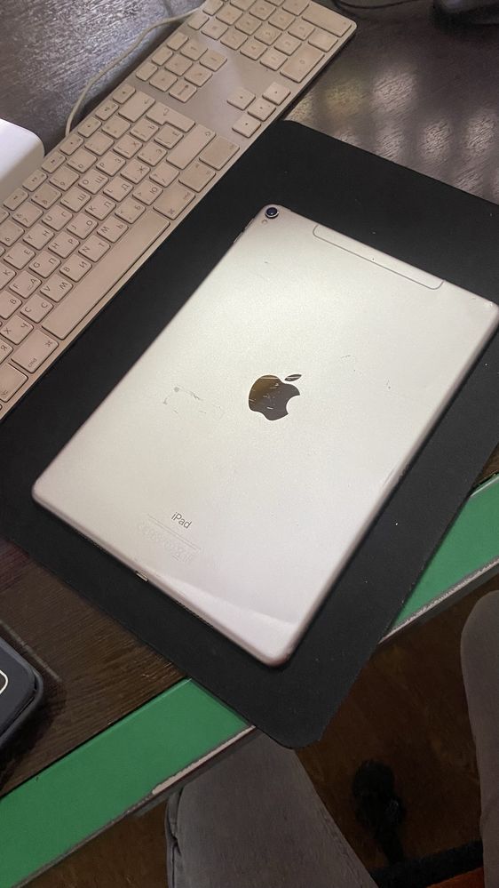 iPad Pro 10,5 256 ГБ wi-fi + cellular 96k