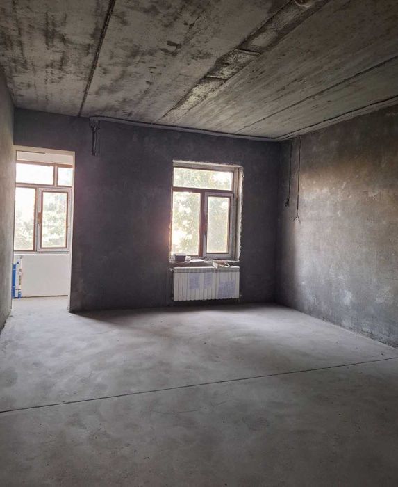 Продаётся 4-х комн. кварт. в новостройке 160кв.м Яккасар.район!