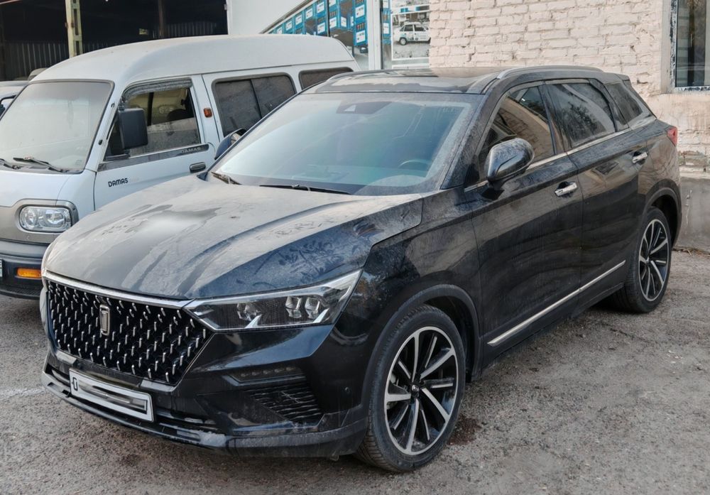 BESTUNE T77 2021 йил аукцион оркали сотилади