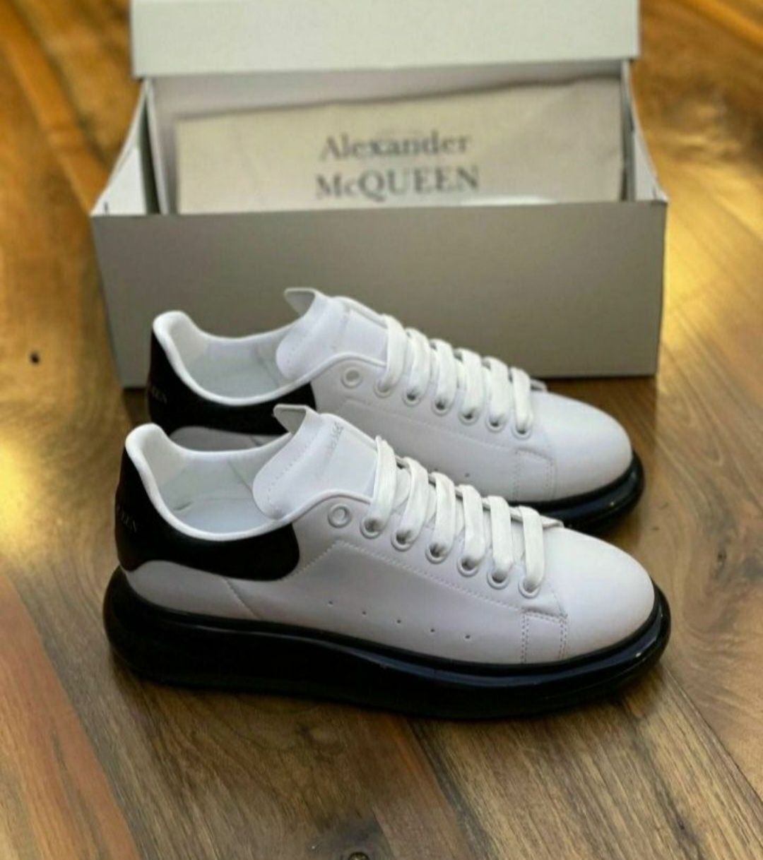 Обувки Alexander McQueen