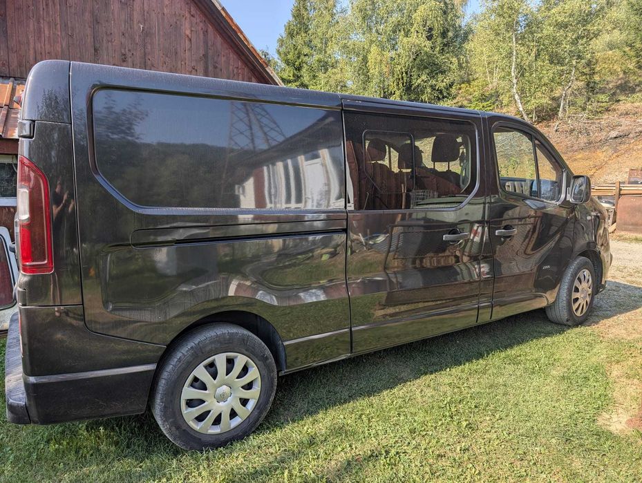 Opel Vivaro an 2015 Dubla cabina Varianta lunga L2H2