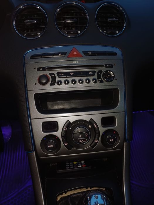 Peugeot 308 1.6 benzina + GPL