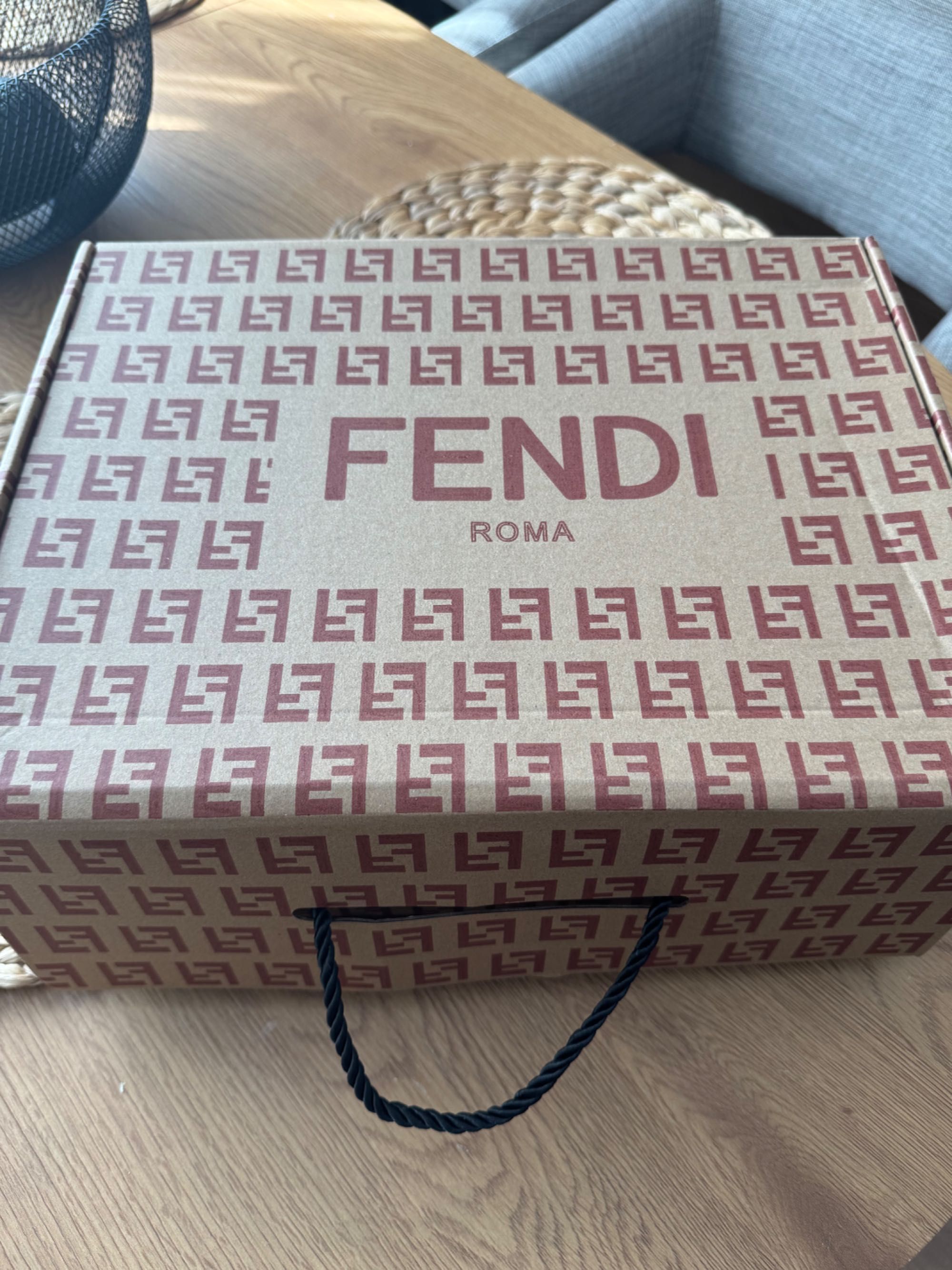 Кецове Fendi топ модел